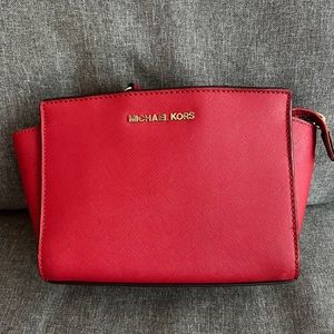 Michael Kors crossbody